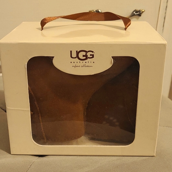 NWT UGG Baby Boots - Picture 2 of 7